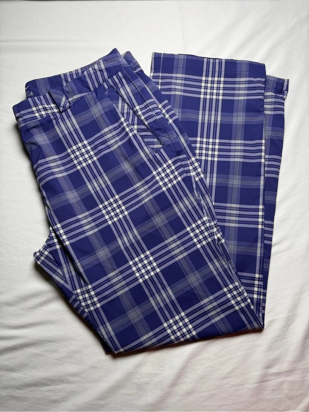 Nike Men's Blue Plaid Chinos